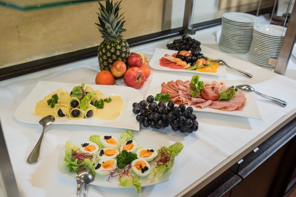 Hotel Goldener Loewe Мейсен Экстерьер фото
