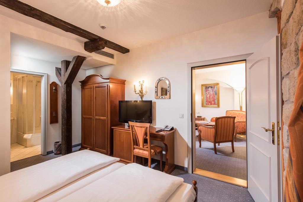 Hotel Goldener Loewe Мейсен Экстерьер фото